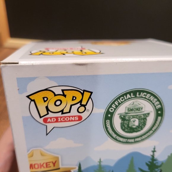 Ad Icons Smokey Bear Flocked Hot Topic Exclusive Funko Pop - Picture 9 of 11